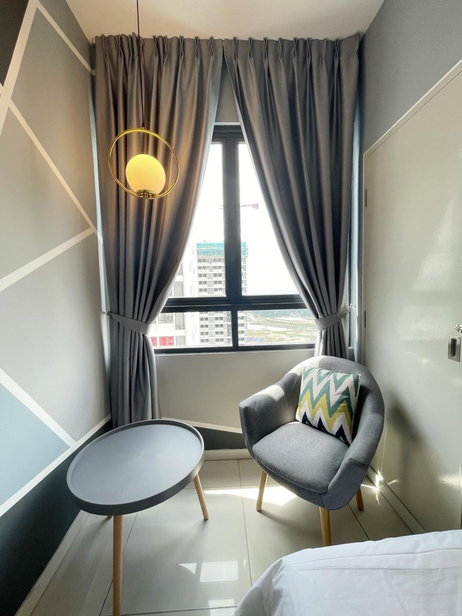 Horizon Suite Homestay, Klia By S&T Homez Сепанг Екстериор снимка