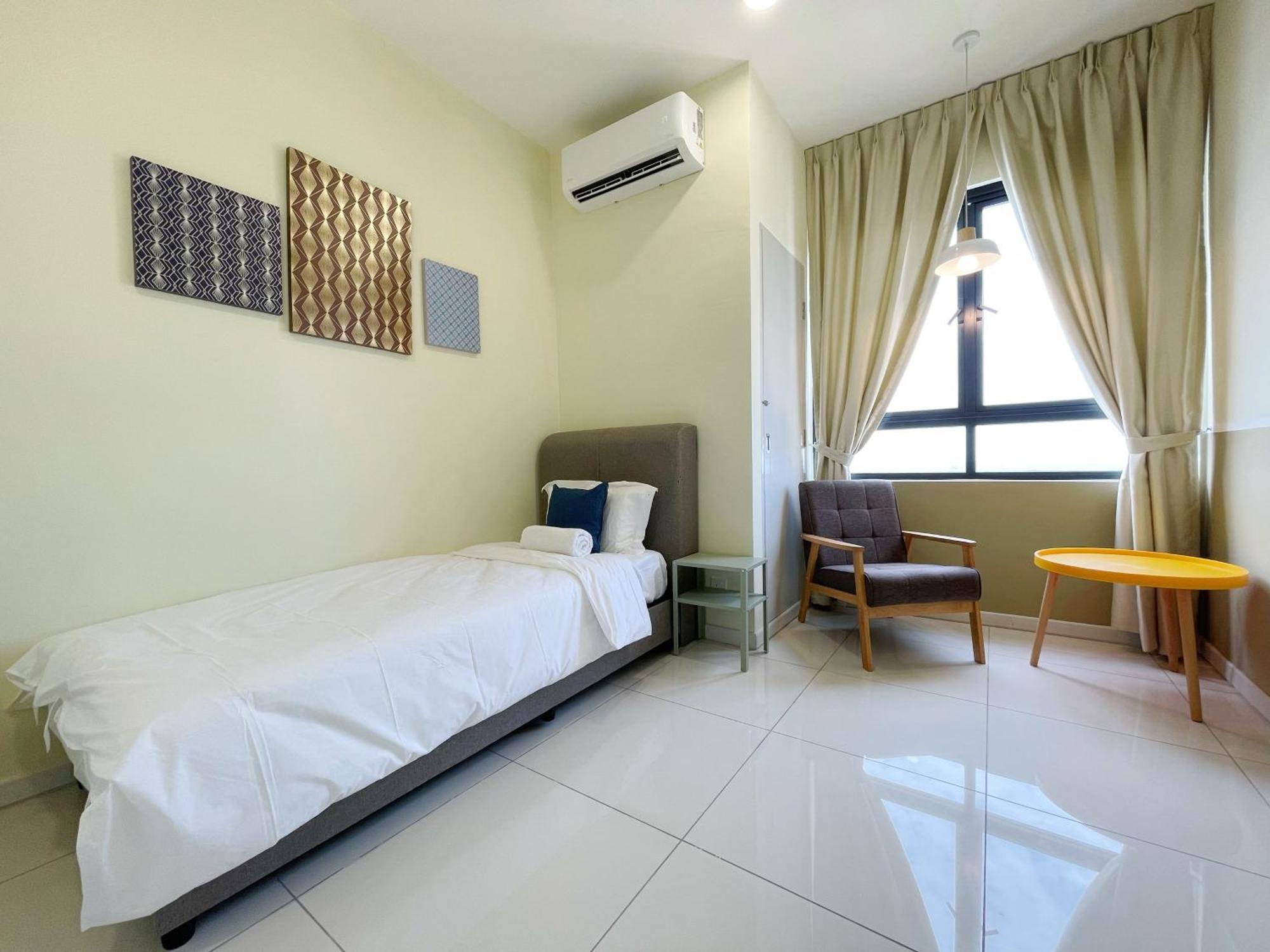 Horizon Suite Homestay, Klia By S&T Homez Сепанг Екстериор снимка